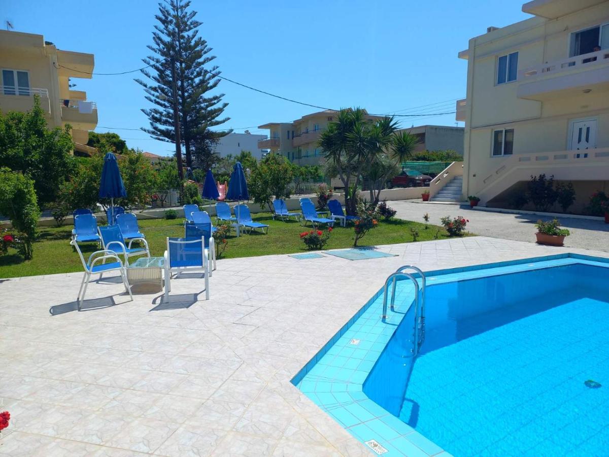 Litinas Apartments Agia Marina  Екстер'єр фото